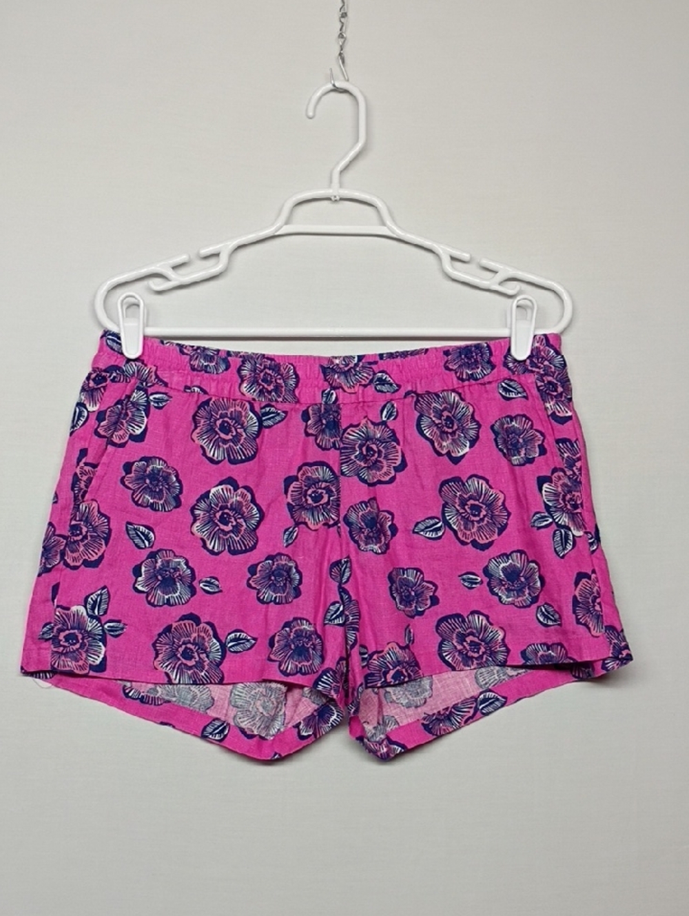 Kut from the Kloth Hot Pink Floral Print Linen Shorts